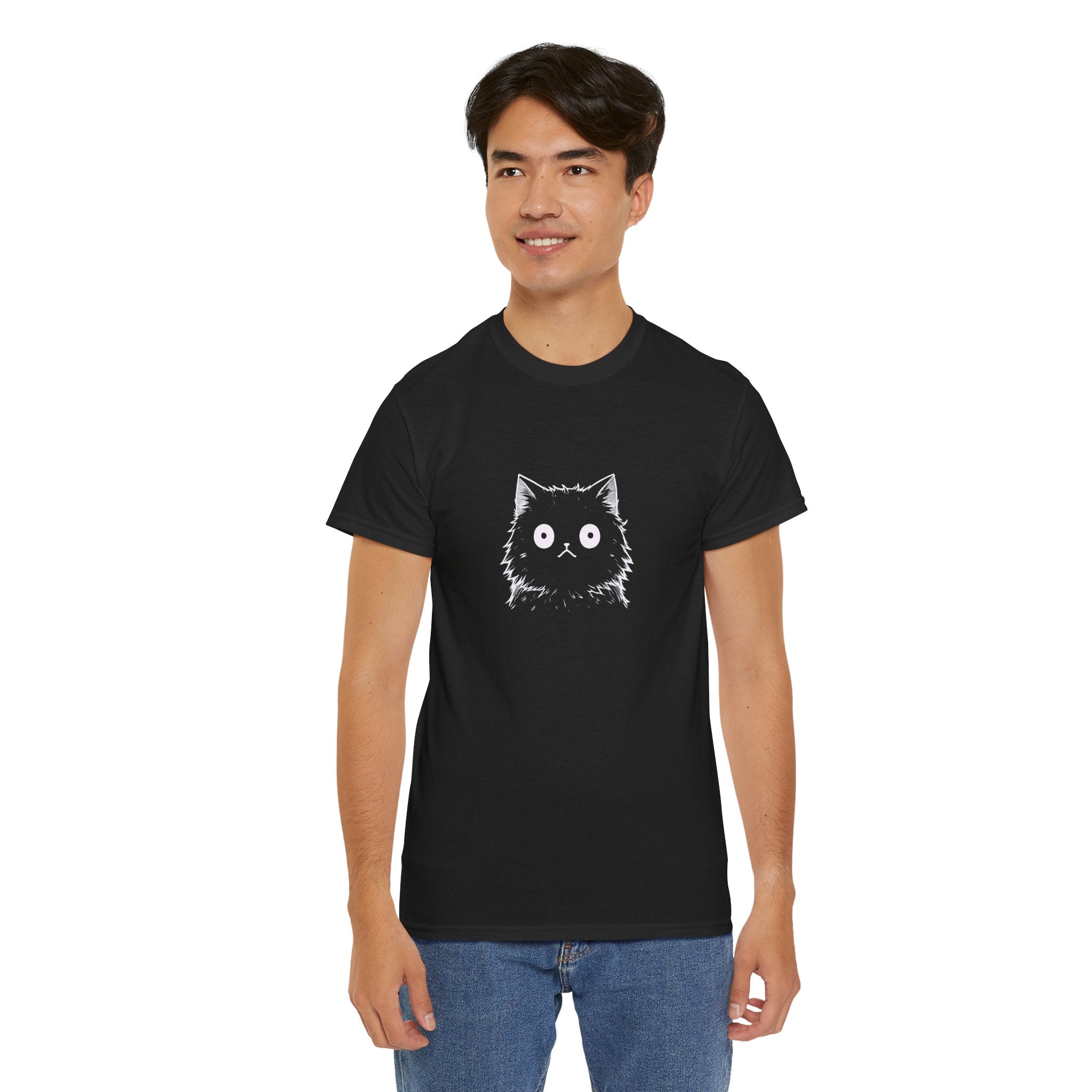 Cat Face Graphic Tee – Cute Minimalist Kitten T-Shirt